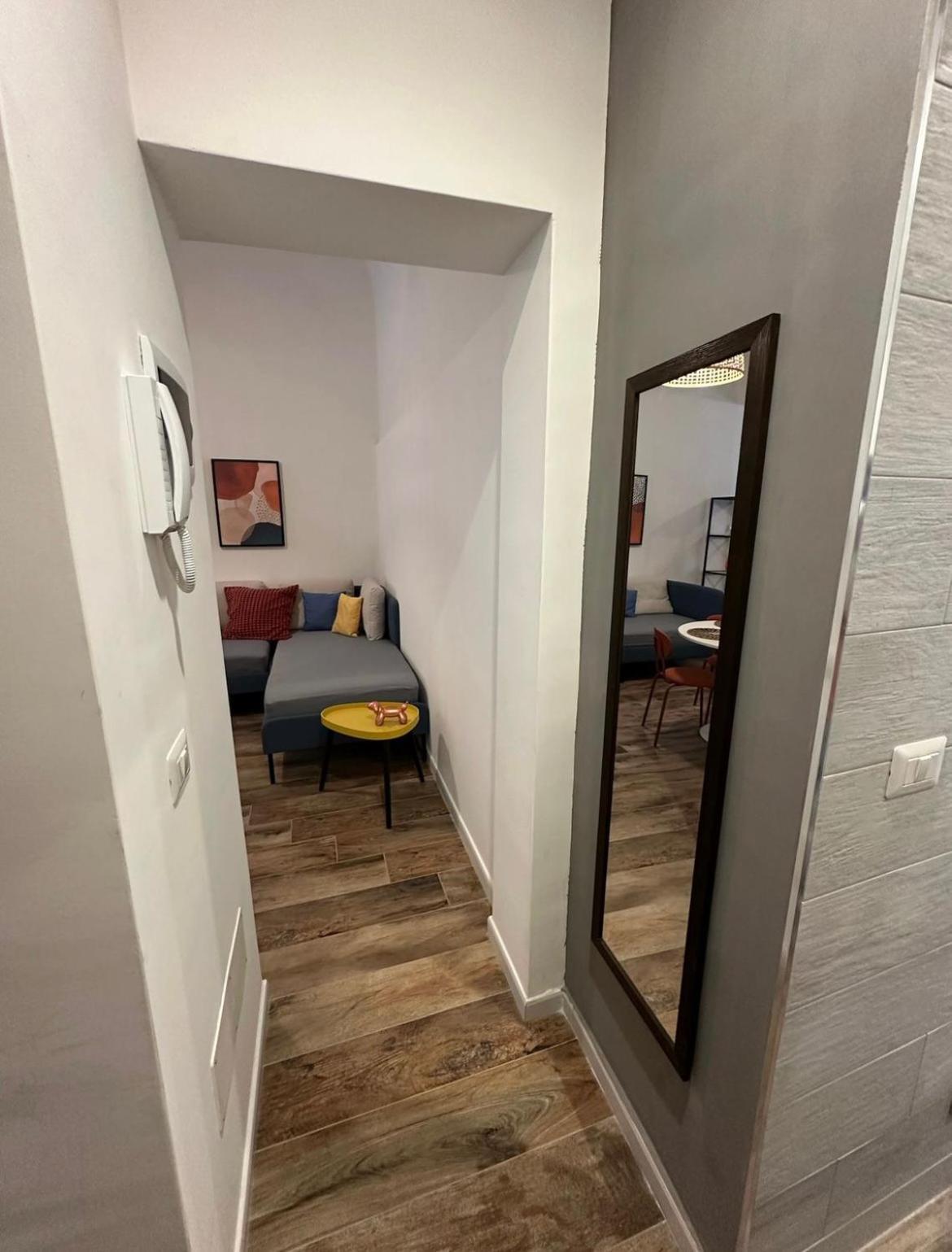 Etna Charme Apartment カターニア エクステリア 写真