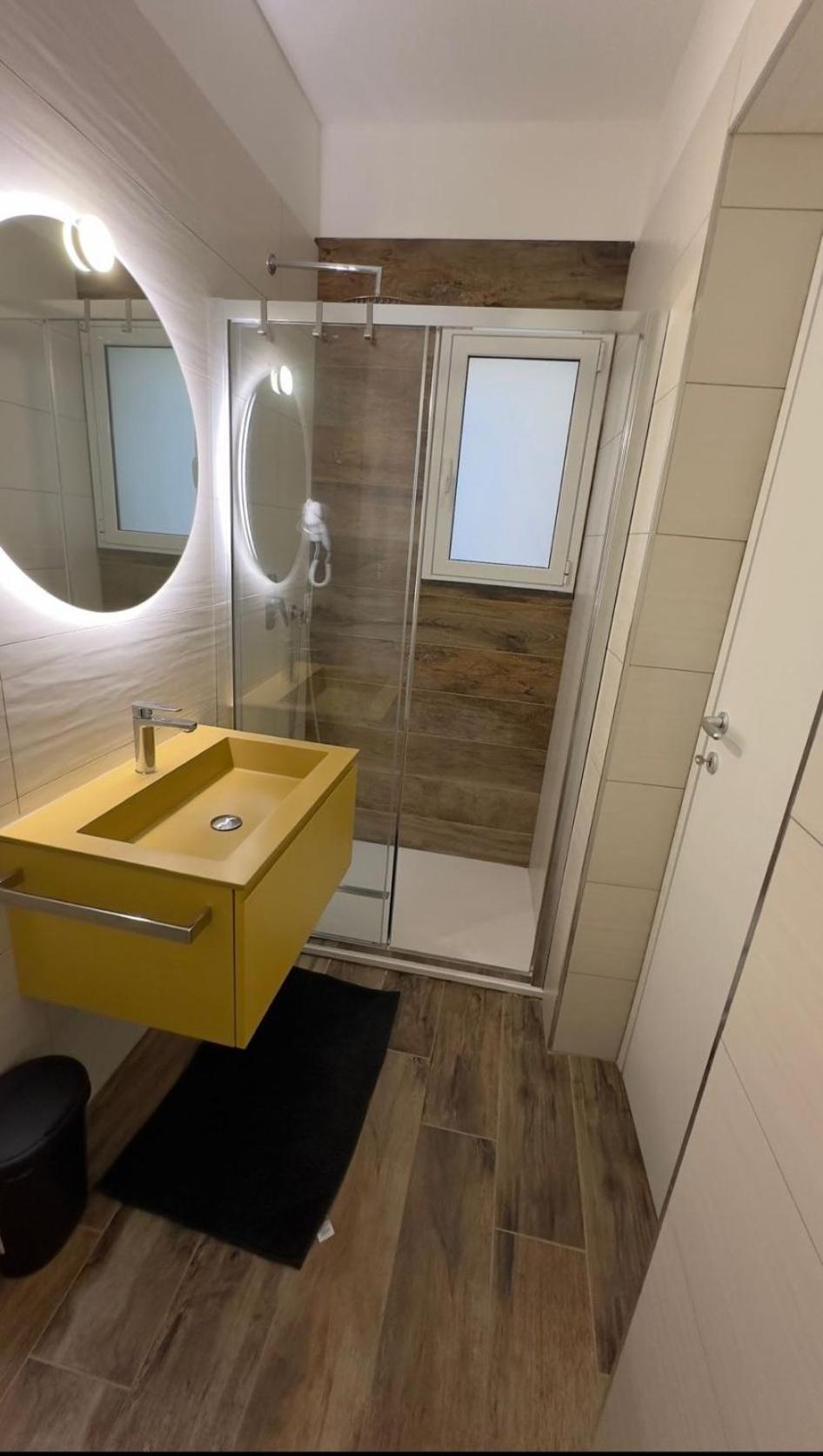 Etna Charme Apartment カターニア エクステリア 写真